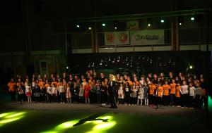 DOBRODELNI KONCERT ŽELJAM NAPROTI  OŠ RAKEK 35 FOTO LJUBO VUKELIČ